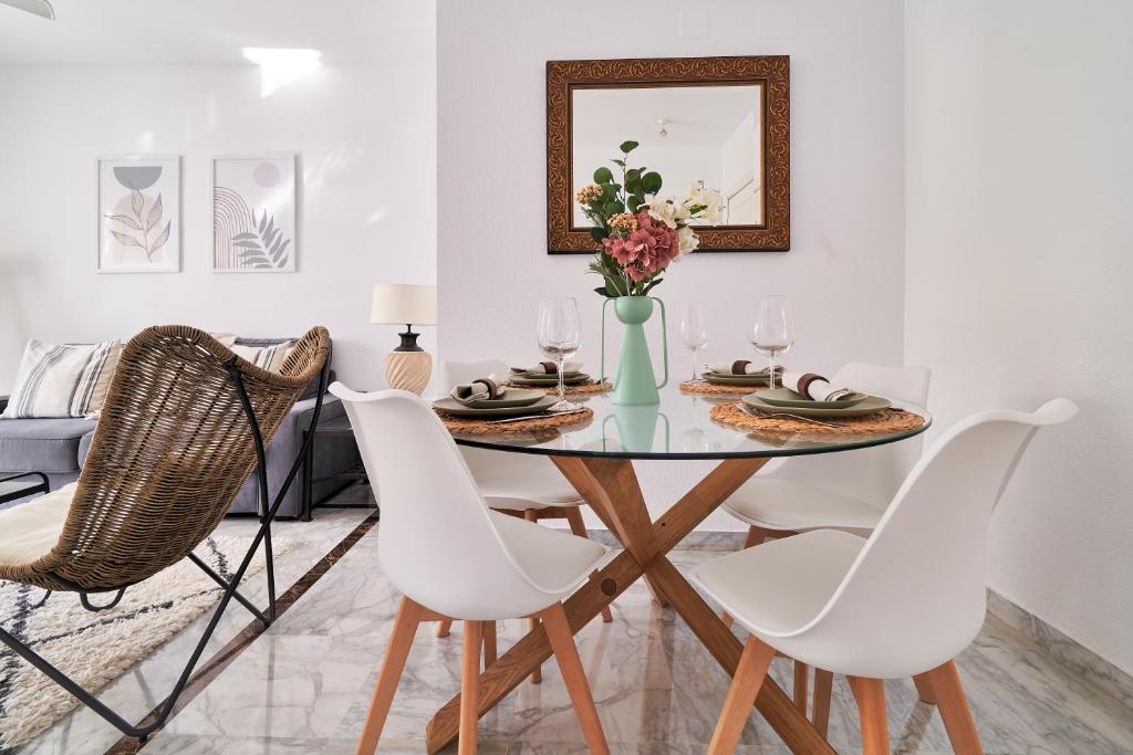 MARBELLA BANUS SUITES - Banus Rio Verde Beachside - 3