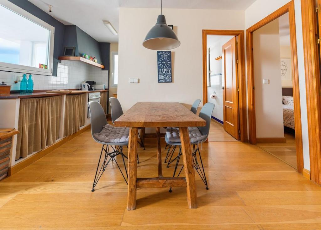 Penthouse with Best Sea Views in Town - 3