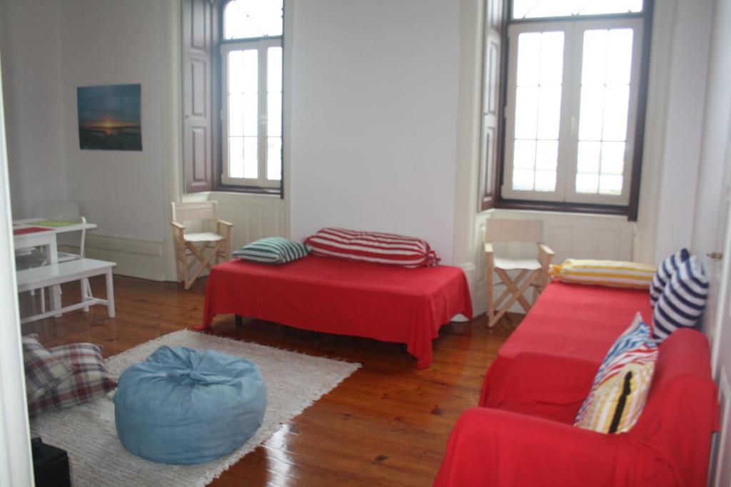 Shared lounge/TV area