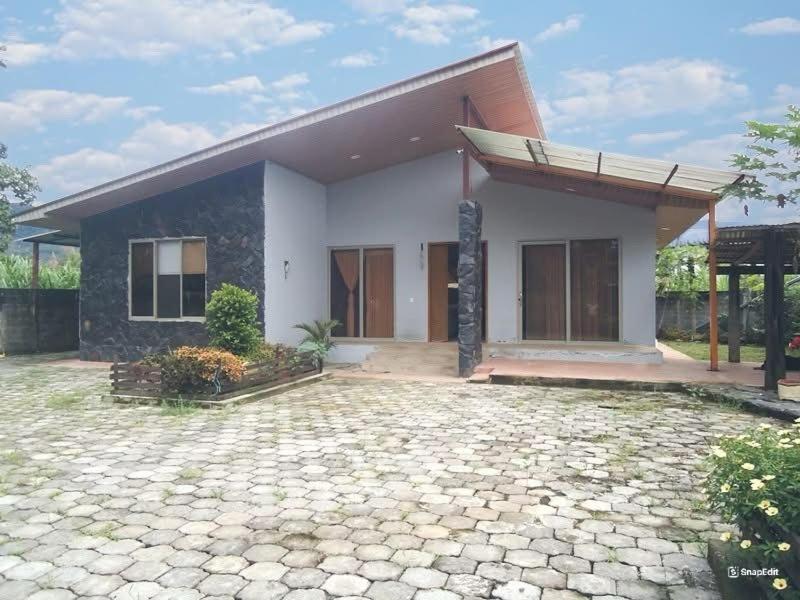 Carachula Guesthouse - 1