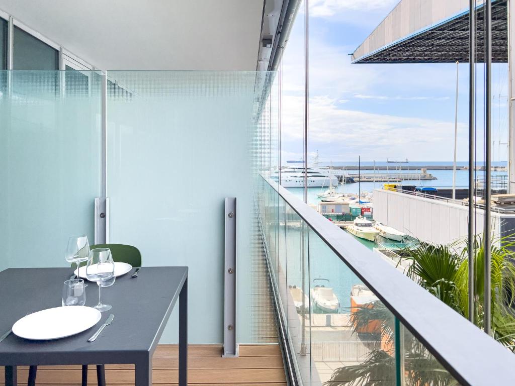 Waterfront Suite 1 - 1