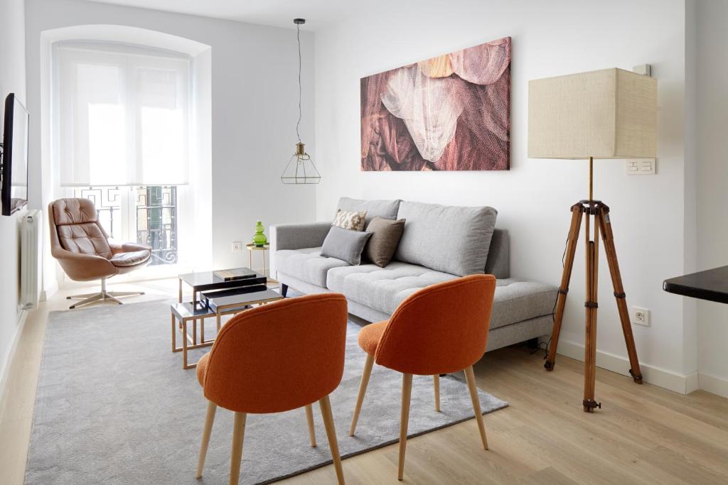 Kaia by FeelFreeRentals, San Sebastián