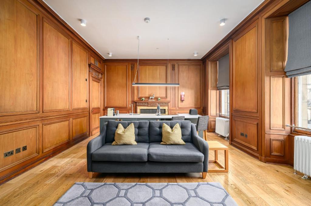 Destiny Scotland - Distillers House, Edinburgh