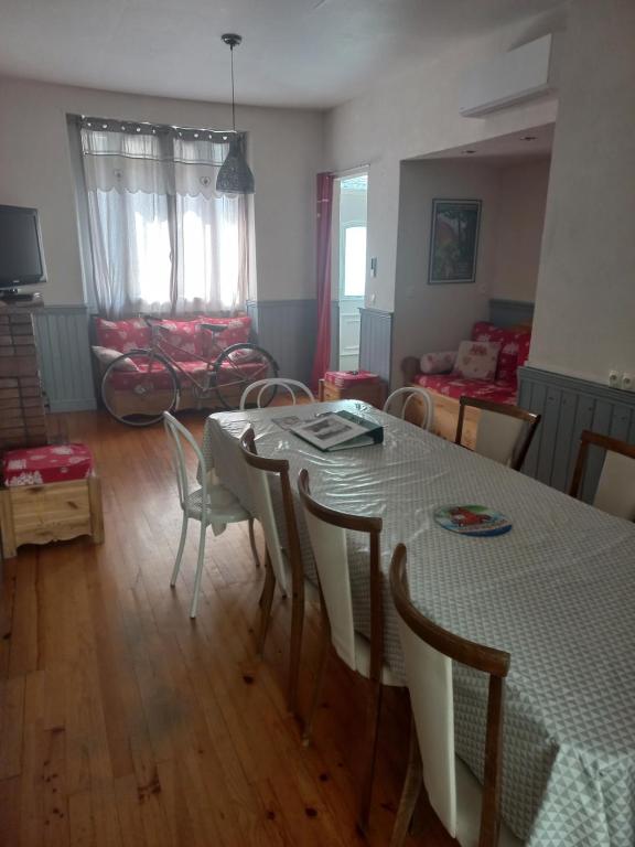 Agréable maison de ville avec cheminée - 2