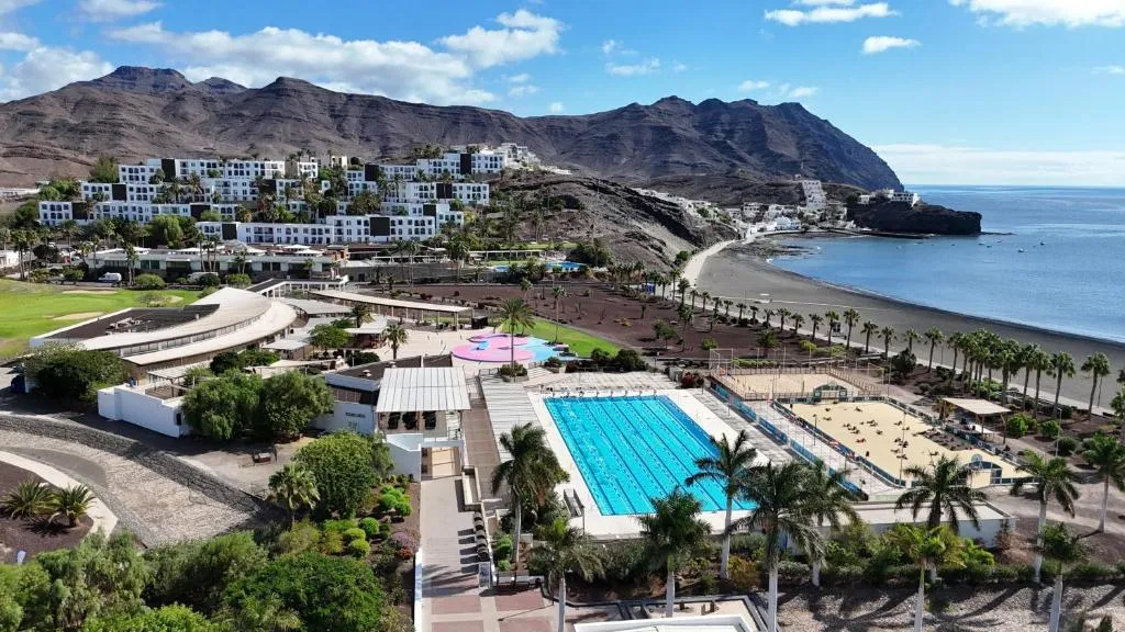 Playitas Hotel - Sports Resort，位于普雷塔斯的酒店