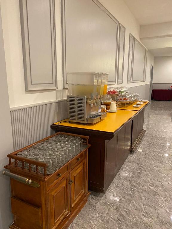 طعام و مشروبات