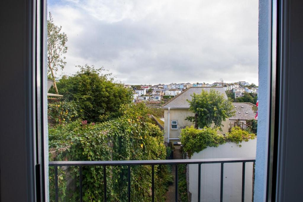 Quirky & Cosy Apartment, Brixham Centre photo 6