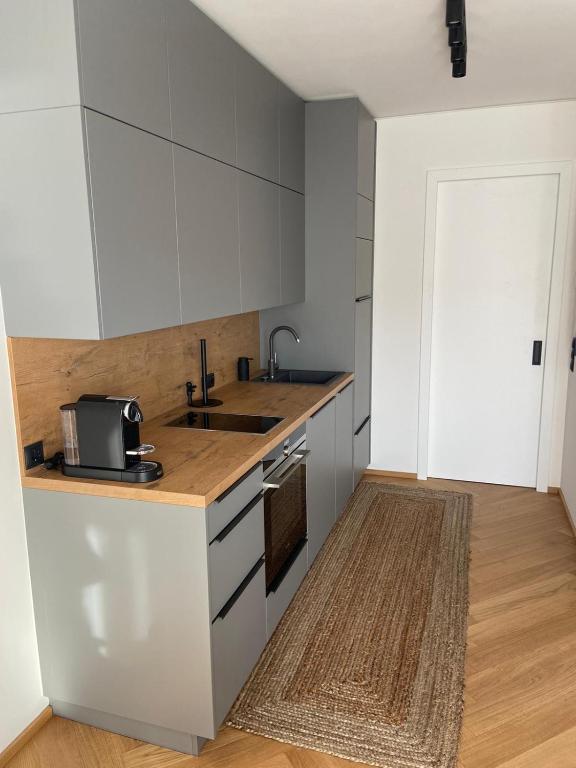 Stylische Wohnung mit Balkon - 4
