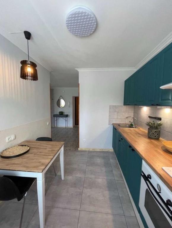 Urgency! Renting out an appartment!, Tel Aviv