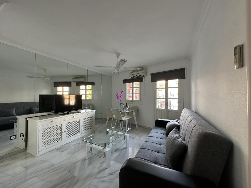 Apartamento en pleno centro de Torremolinos - 2