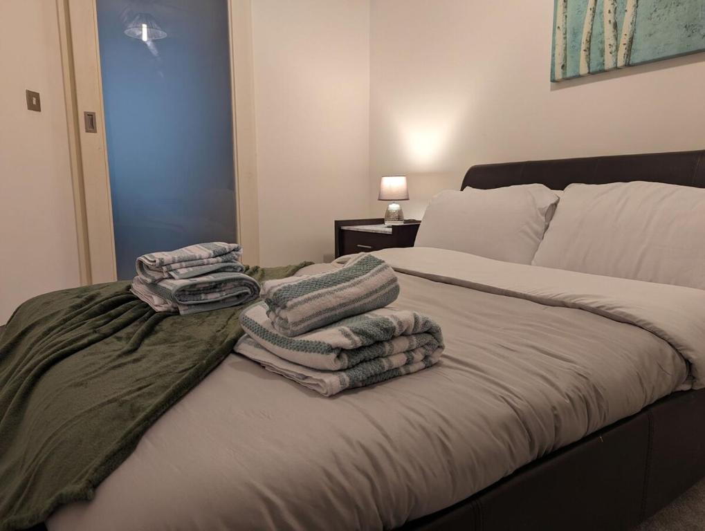 Beautiful 1 Bed in Leeds by Yorksha Property, Hunslet