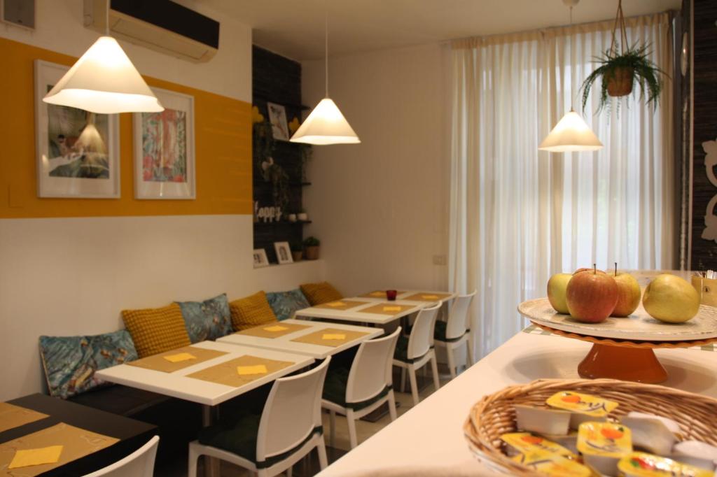 Happy Hotel Atelier Gardone Vittoriale - 5