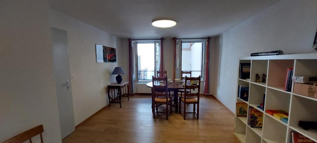 Le Matin Calme, Porrentruy