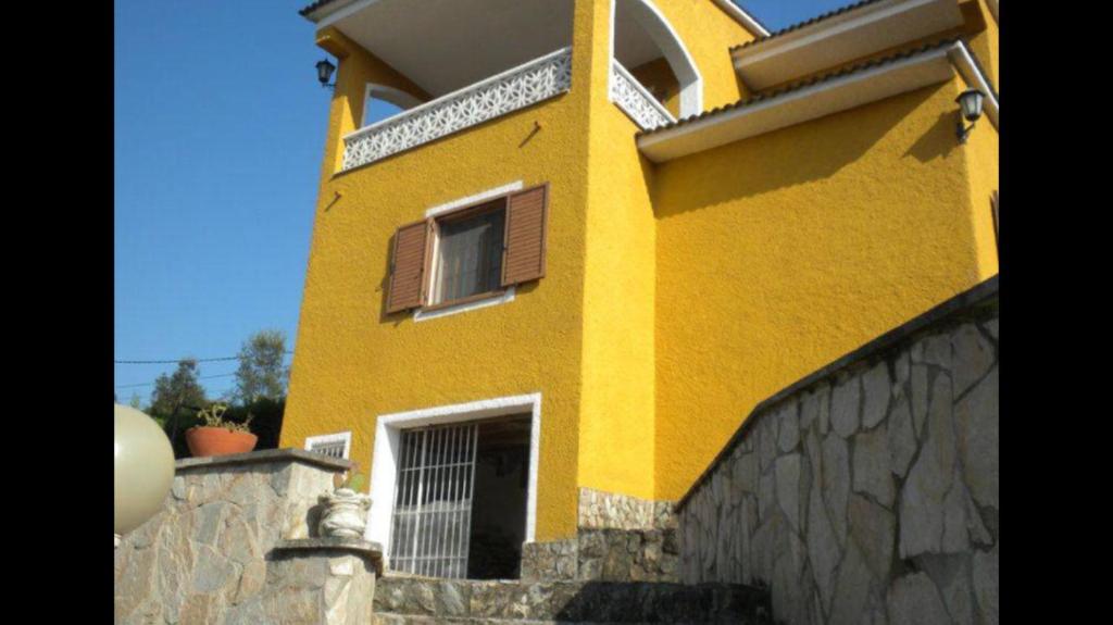 4 Bed Villa - Sleeps 8 - Pool - HotTub - Garden - 4