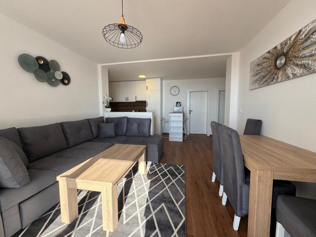 Apartment Alex, Dobra Voda