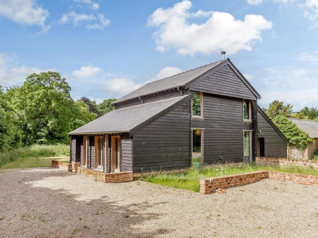 Colemans Farm Barn- Unique, Rustic & Peaceful Barn - Essex countryside, Finchingfield