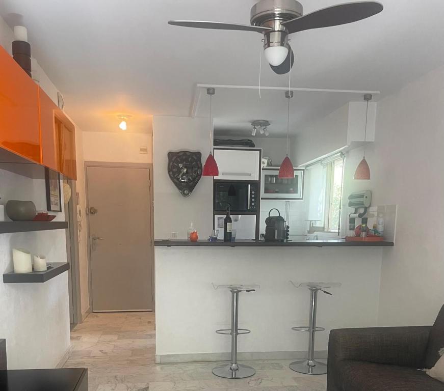 Apartment Cannes Croisette near seaside - 2