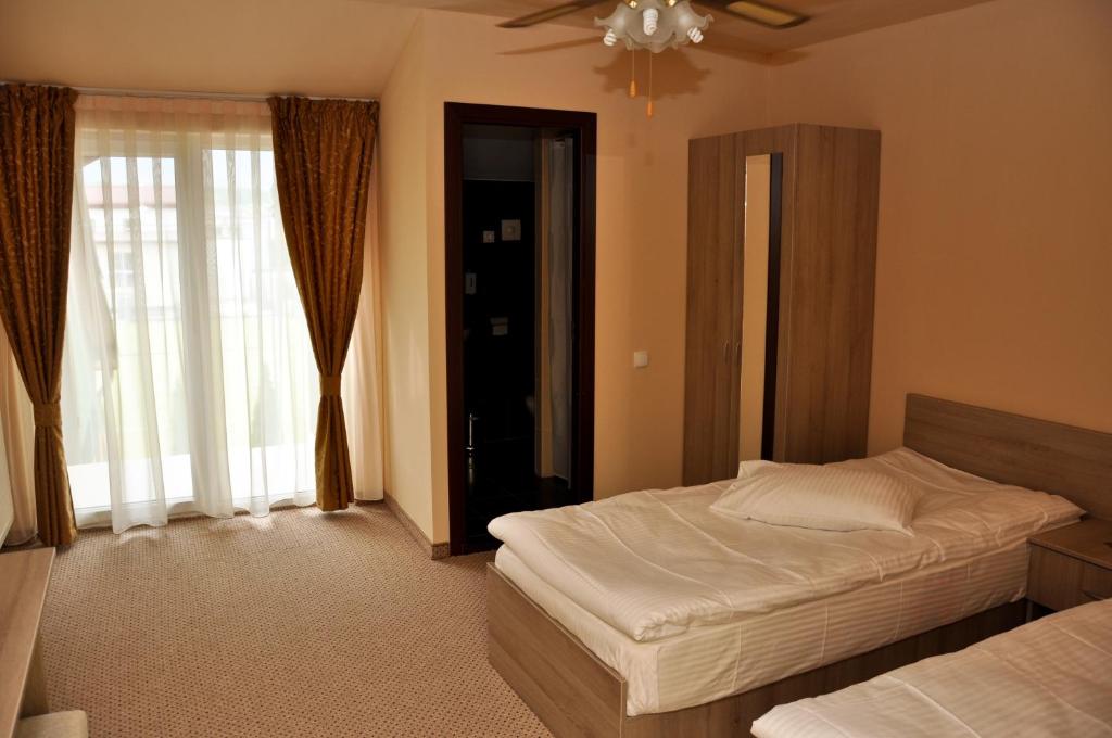 Motel Sun Garden — Hotel in Turda