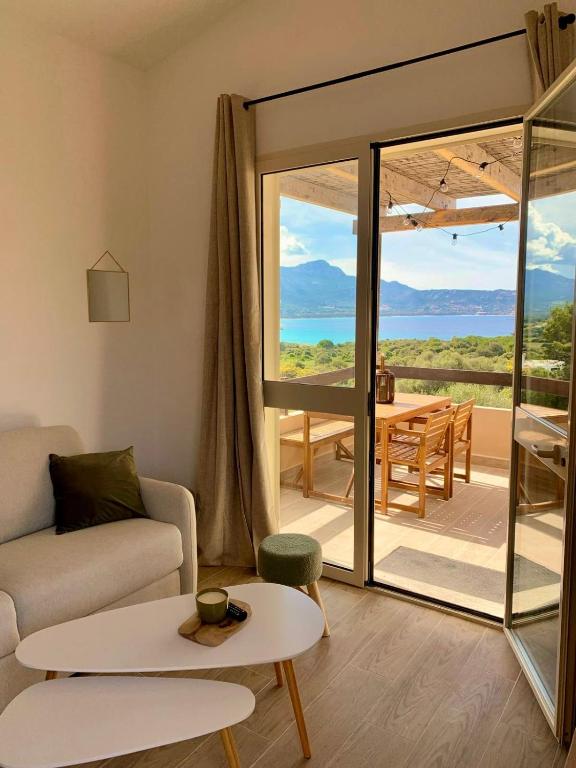 Appartement face à la mer avec vue imprenable !, Lumio