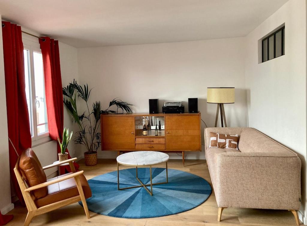 Cosy apartment with a magnificent view 10 min from Paris Exhibition Centre, Issy-les-Moulineaux