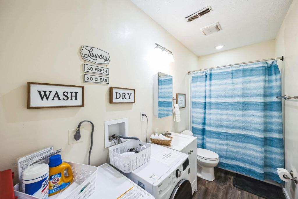 Charming Getaway on Ash St- Minutes from Cinci, Ludlow