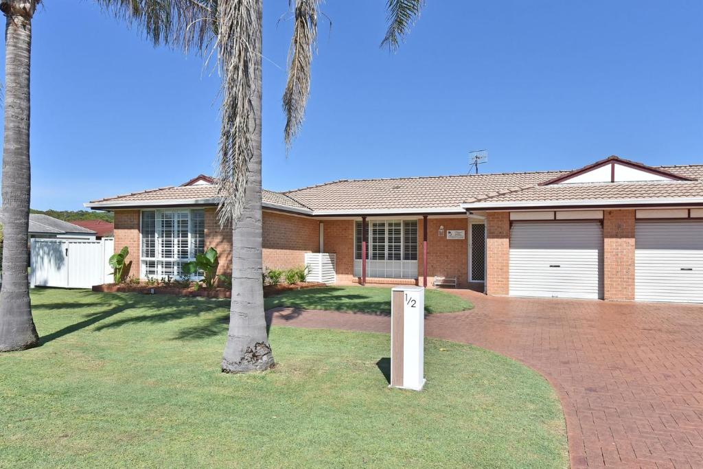 Fingal Palms, Fingal Bay