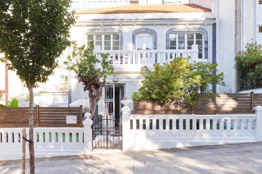 House with Garden Close to the Beach - 1