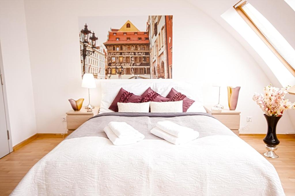 Three-Bedroom Apartment - Penthouse, Wenceslas Square Lofts in Prague