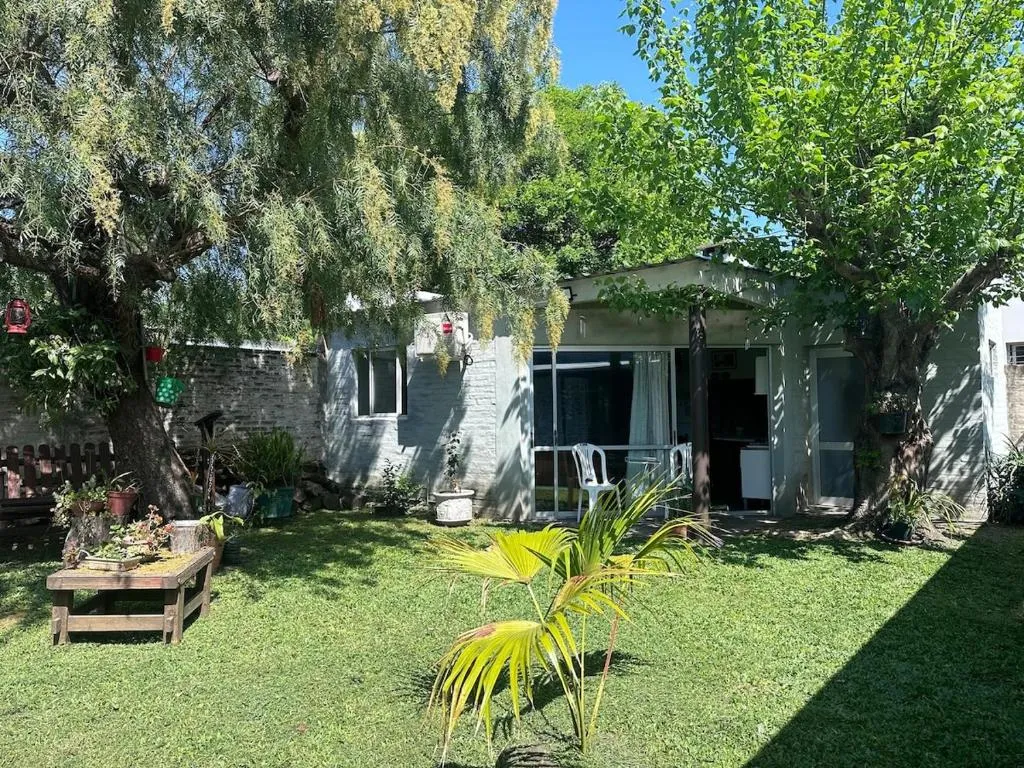 Monoambiente 4 blocks away from the beach!, hotel in Paysandú