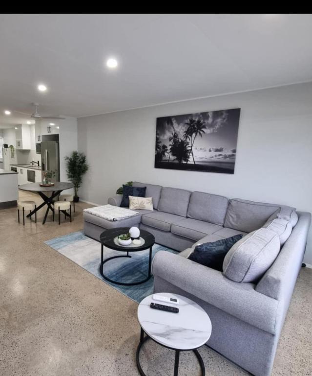 Modern Stylish Apartment, Ross River