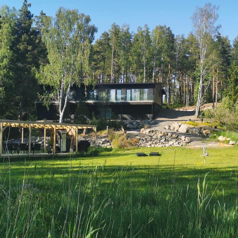 Villa Kuusela, Isosärkilä