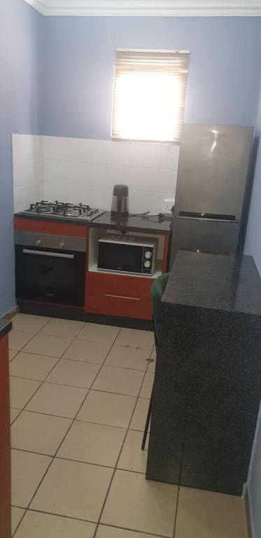 Blaze-crescent, Roodepoort