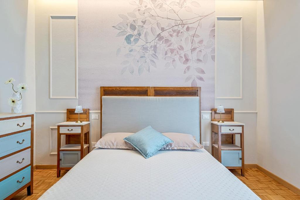 Acquazzurra, typical hoyse city center Viareggio, Viareggio