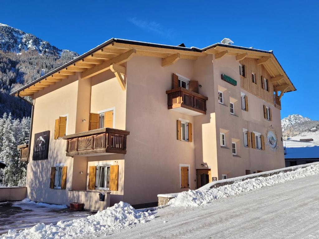 Garni B&B Mozart Nesthouse, Canazei