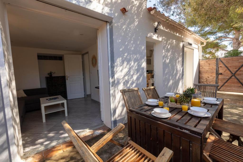 La Janette, charmante villa 6-8 pers avec une situation idéale, proche des plages et du littoral - 2
