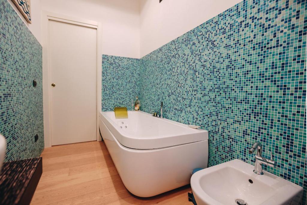 SG Luxury - My Harbour Stay - 5