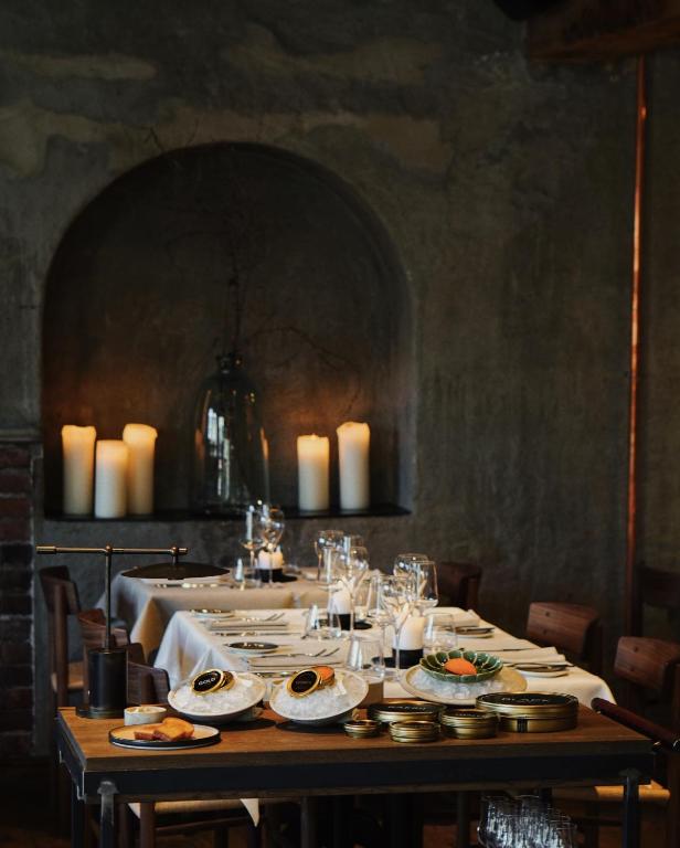 Restaurant, Hotel Brosundet in Alesund