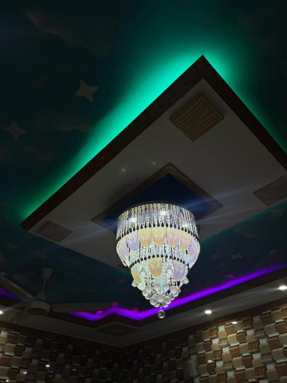 Daynight, Rávalpindí