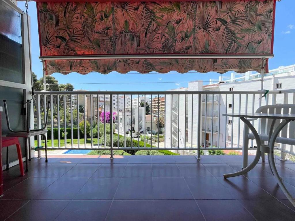 Top location with a pool and terrace! - 2