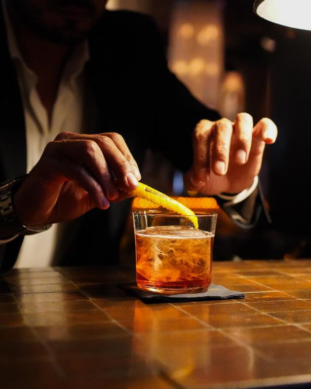 Bar/lounge