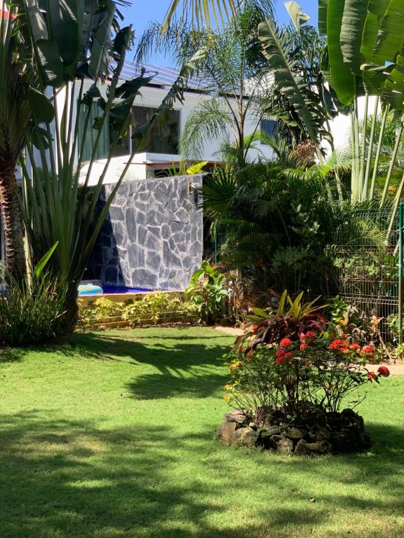 Lux 4BR Playacar Villa with Pool - 4