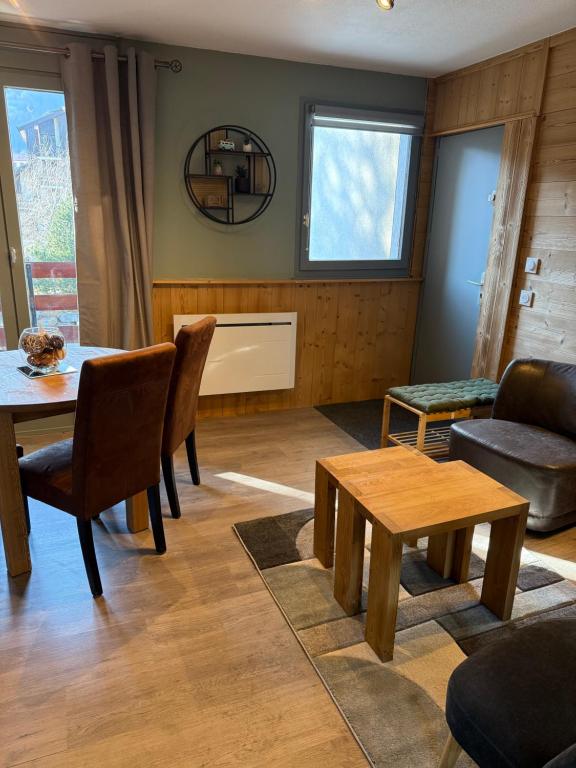 Logement cosy à la montagne - 5