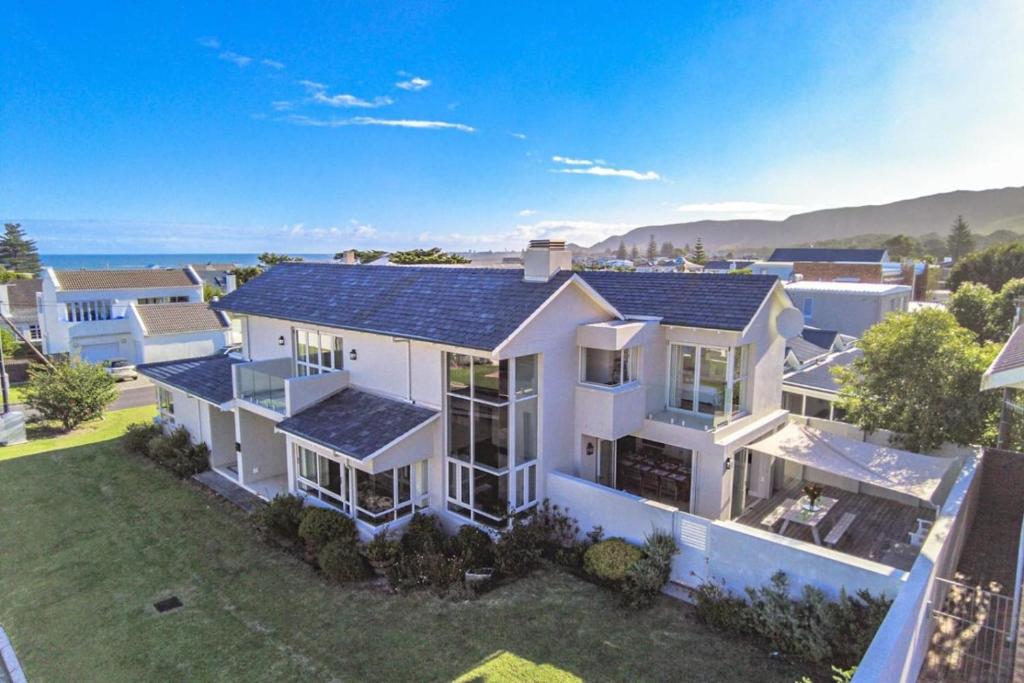 Somer Sout in Voelklip, Hermanus, Hermanus