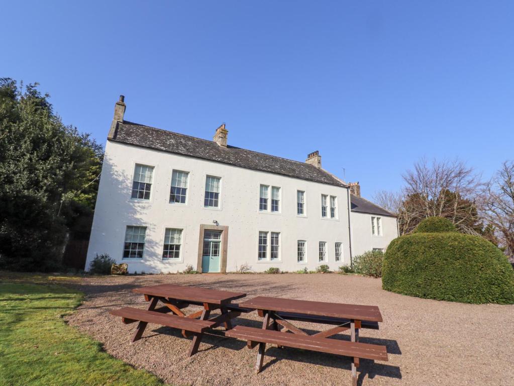 Cheviot Manor, Wooler