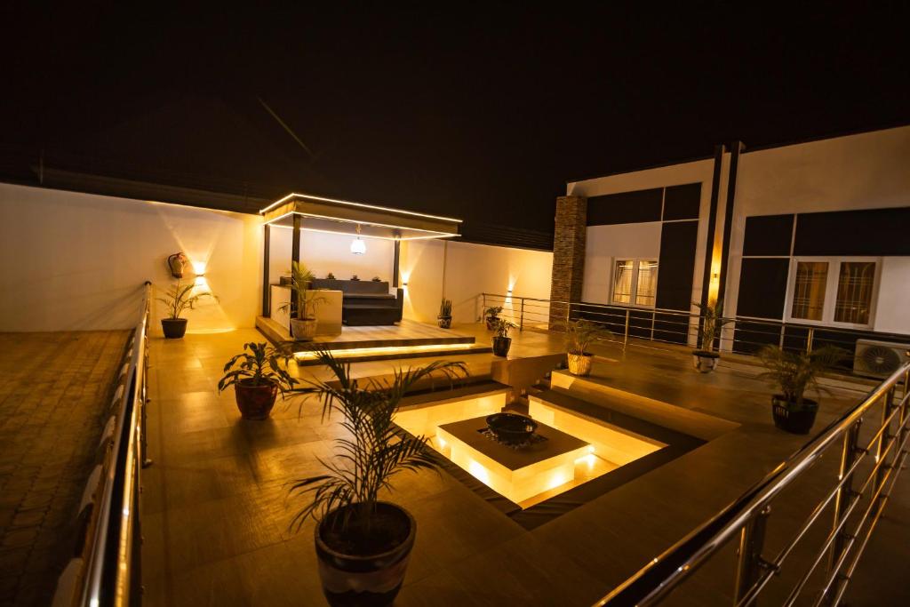 Db Continental Loft Apartment, Bar Gada