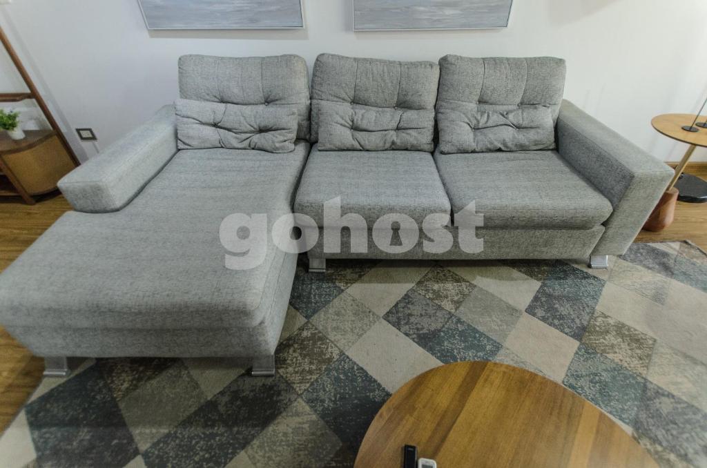 Spacious and Luxurious Penthouse in Carmelitas - 5