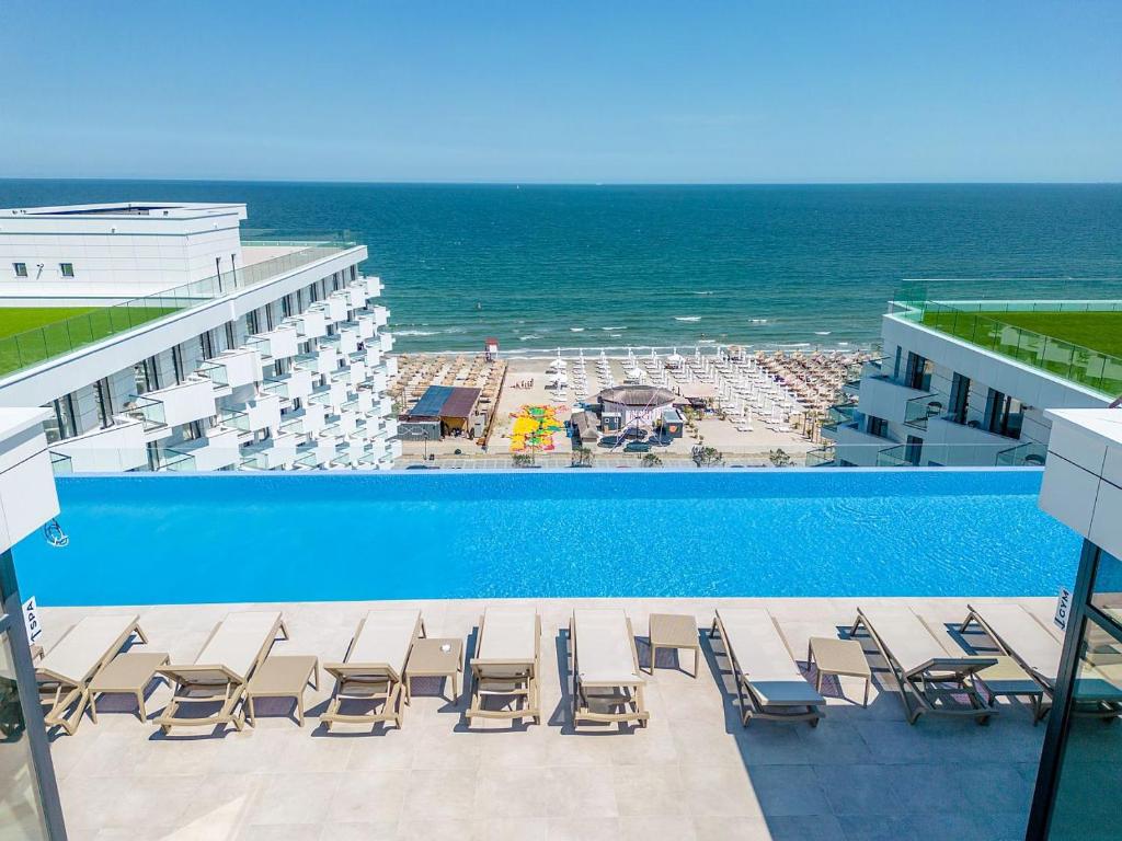 Seaside Paradise - Infinity Pool & Spa Resort, Mamaia Nord – Năvodari