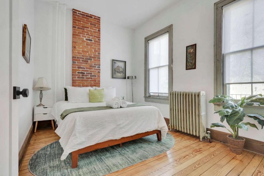 The Retro Getaway, Columbus