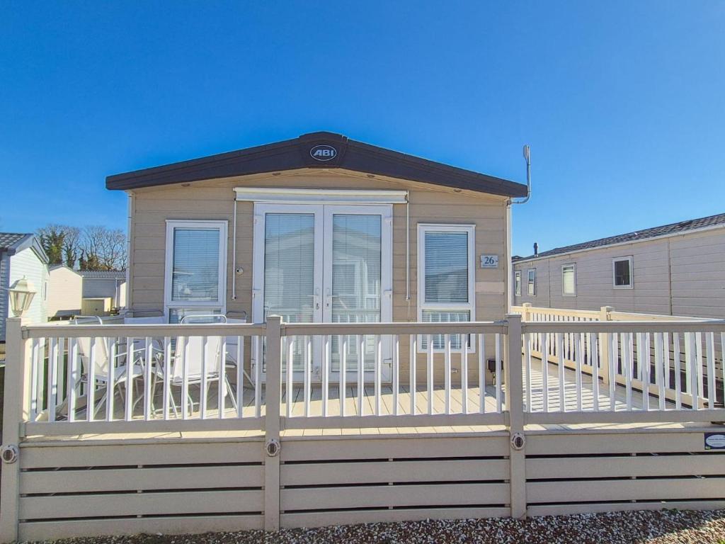Whitstable Beaumont - Sleeps 6, 588 ft, Seasalter