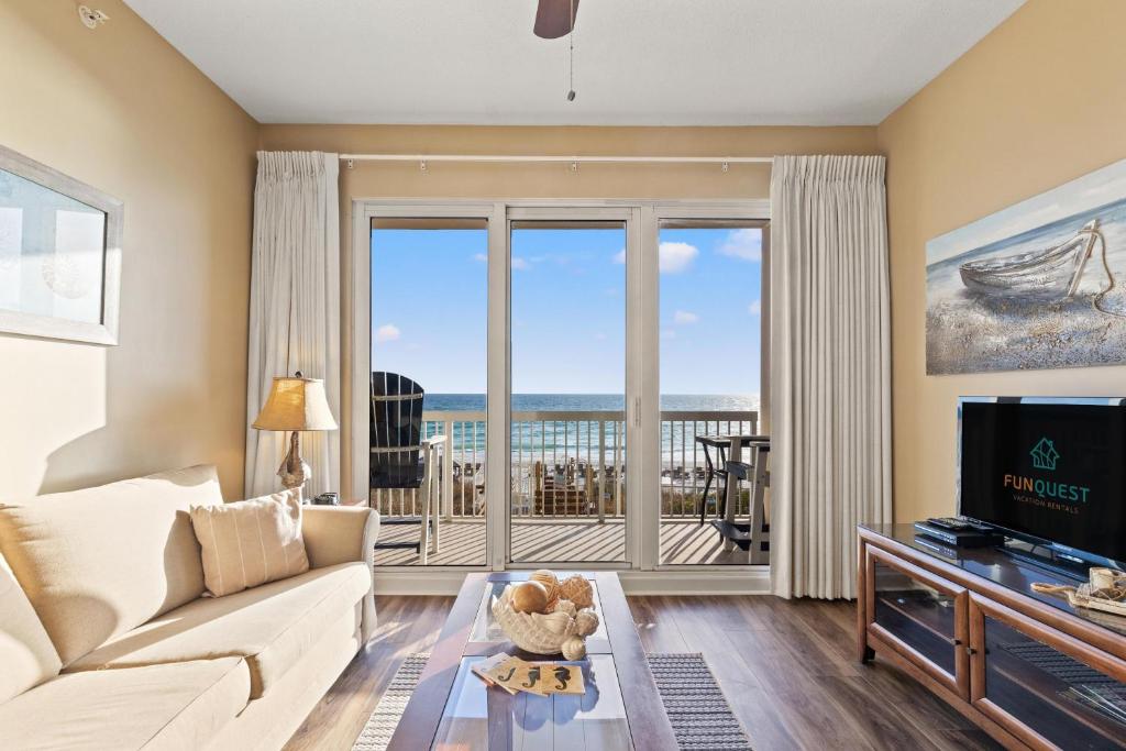 Seychelles 205, Panama City Beach